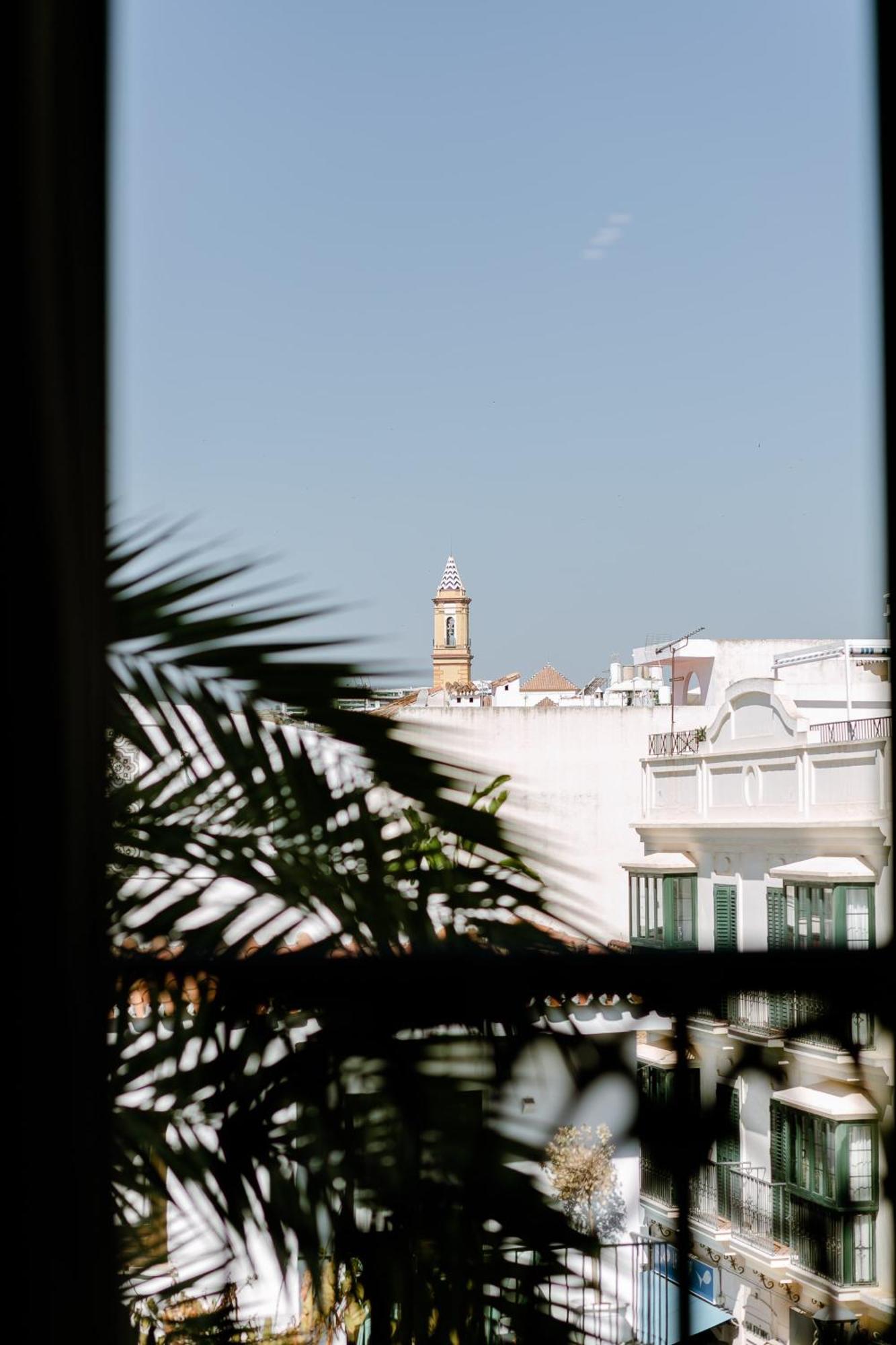 Hotel Estepona Plaza Exterior photo